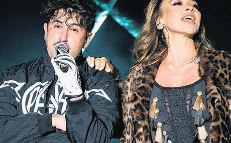 Hadise8217den-Konserde-Beklenmedik-Surpriz-featured