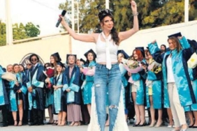 Buse Terim, aşkını bir kez daha duyurdu: 'Ona kavuşmak en sevdiğim an' 2 thumbnail