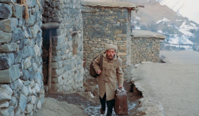Salt-Beyoglunda-Su-Hafiza-ve-Donusum-Uzerine-Bir-Sergi-featured