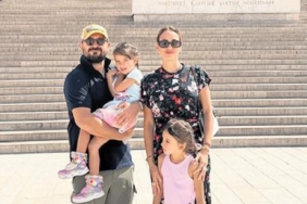Seda-Bakan-Ailesiyle-Anitkabir8217i-Ziyaret-Etti-featured