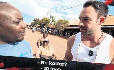 Tanzanya-cekimlerinde-ilginc-bir-evlilik-teklifi-yasandi-featured