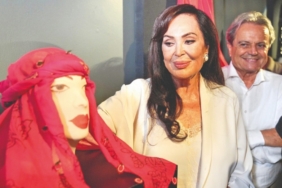 Turkan-Soray-ve-Yalcin-Gokcebag-Sanat-Bulusmasinda-Bir-Araya-Geldi-featured