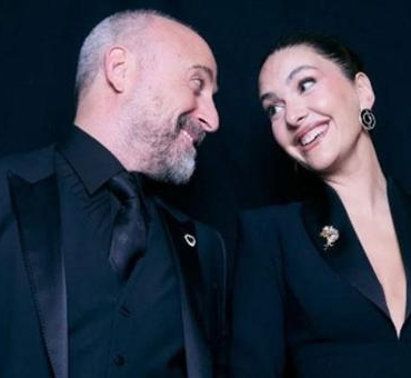 17.-Yil-Donumunu-Kutlayan-Halit-Ergenc8217in-Romantik-Notu-featured