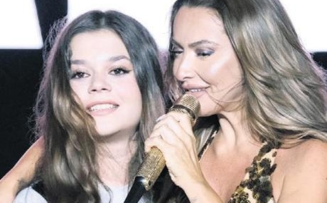 Hadise8217den-Amazon-Kadinlari-Gibi-Tavsiyeler-featured