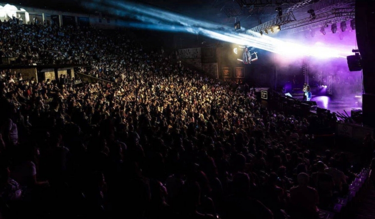 Harbiye-Eylul-Konser-Takvimi-Netlesti-Koma-Amed-Sahne-Alacak-featured