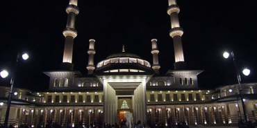 Mevlid-i-Nebi-Gecesi-Kanal-D-Ekranlarinda-Canli-Yayinlanacak-featured