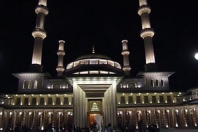 Mevlid-i-Nebi-Gecesi-ne-zaman-saat-kacta-ve-hangi-kanalda-yayinlanacak-featured