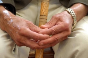 Parkinson-Hastaligi-Erken-Tani-ve-Guncel-Tedavi-Yontemleri-featured