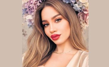 Sahnelere-ilk-adimlarini-atiyor-featured