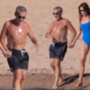 Sarkozy-ve-Bruni8217nin-Tatil-Keyfi-Boy-Farki-Bu-Kez-Gizlenmedi-featured
