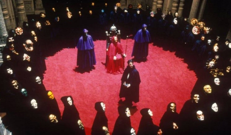 Eyes-Wide-Shut-Vivian-Kubrick-Kayip-20-Dakika-Iddialarini-Yanitladi-featured