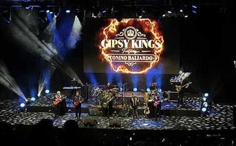 Gipsy-Kings-Istanbul8217da-Harbiye8217de-muhtesem-bir-performans-sergiledi-featured