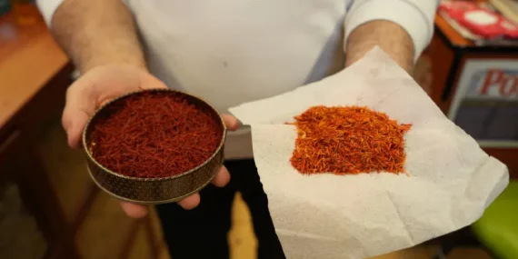 Grami-900-Lira-150-Bin-Cicekten-Sadece-1-Kilogram-Uretiliyor-featured