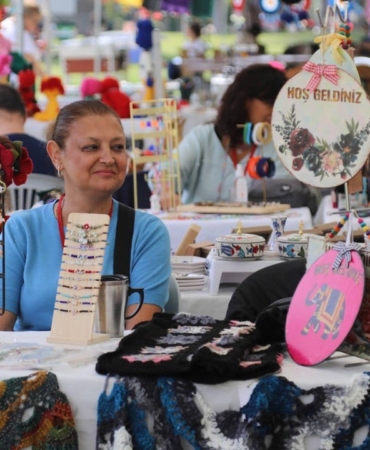 Kadin-Emegi-Festivalinin-9uncusu-Ahlatlibelde-Kapilarini-Aciyor-featured