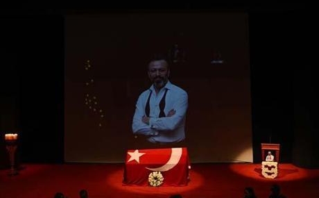 Oyuncu-Serhat-Kilic-son-yolculuguna-ugurlandi-featured
