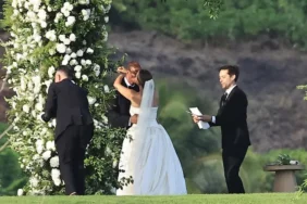 Eski-Esinin-Dugununde-Nikah-Memuru-Olan-Tobey-Maguire-Sasirtti-featured