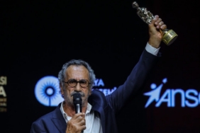 Menderes Samancilar Altin Portakal Odulunu Gazetecilere Adadi featured
