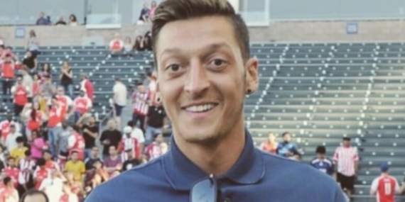 Mesut-Ozil8217den-satilik-10-numarali-ozel-motosiklet-Iste-fiyati-featured