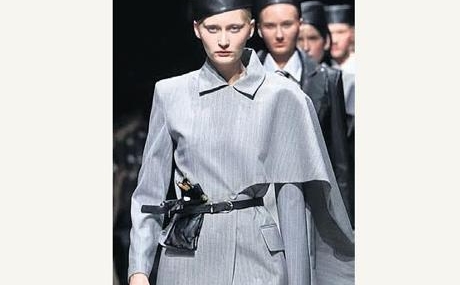 Moskova-Fashion-Week8217te-Aytulum8217un-Tasarimlari-Goz-Doldurdu-featured