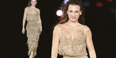 Serenay-Sarikaya8217ya-Paris-Podyumu-Milyonluk-Kapilar-Acti-featured